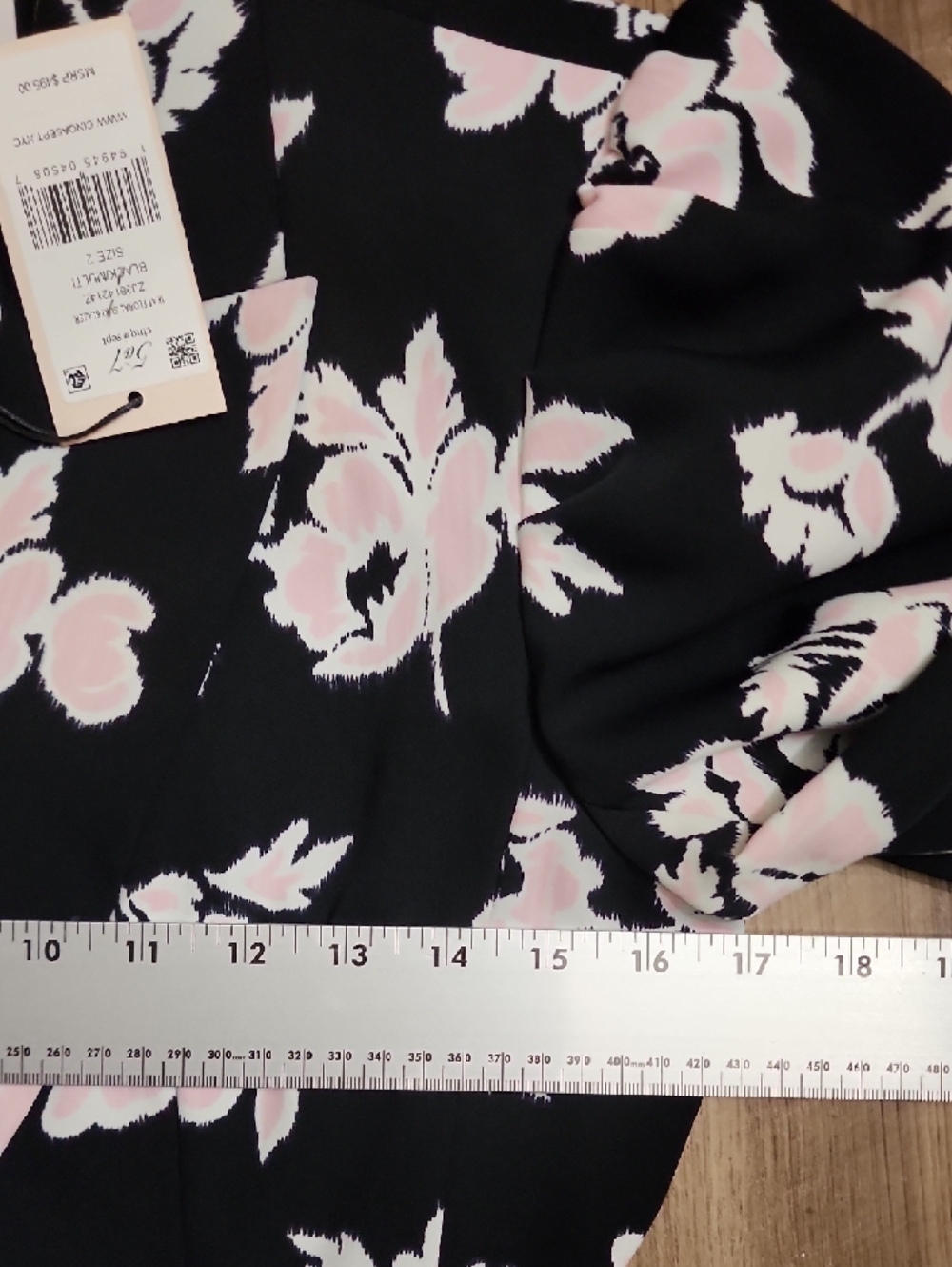 Cinq à Sept NWT Floral Blazer Size 2 Black Pink Tailored Jacket - Picture 8 of 13